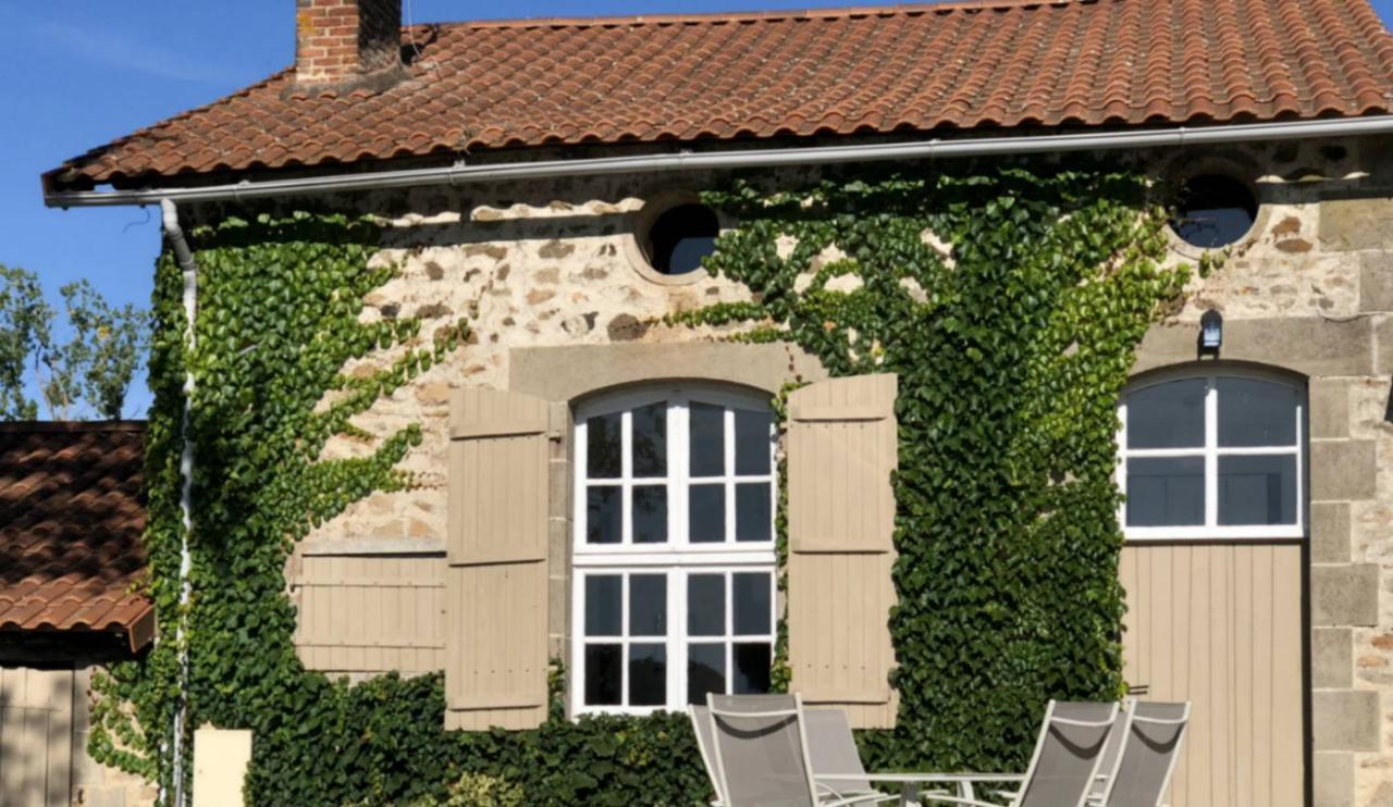 Bed and Breakfast Le Grand Echerat Blond Exterior foto